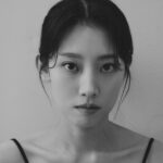 Oh Hye-soo Instagram – 안녕, 🖤

photo @jojaeyoon__ 
h&m @mua_suhyeon