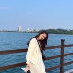 Oh Hye-soo Instagram - 여름 끝자락에서🦋