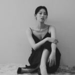 Oh Hye-soo Instagram – 안녕, 🖤

photo @jojaeyoon__ 
h&m @mua_suhyeon