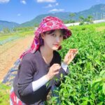 Oh Seung-hee Instagram - ⠀ 🌳리틀 오레스트🌳#점빵문열었습니다