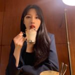 Oh Seung-hee Instagram - ⠀ 과분한 사랑을 받은 지난달과 음식에도 웃는표시를 하면 감정이 생겨난다는 소소한 깨달음🍃 그리고 인스타는 제때 올려야 한다는 깨달음 제가 그 예시입니다