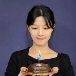 Oh Seung-hee Instagram - ⠀ 과분한 사랑을 받은 지난달과 음식에도 웃는표시를 하면 감정이 생겨난다는 소소한 깨달음🍃 그리고 인스타는 제때 올려야 한다는 깨달음 제가 그 예시입니다