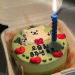 Oh Seung-hee Instagram - ⠀ ⠀ 자주 못 봐도 서운해하지 않고 서로 안부를 묻고, 선택을 존중하며 나아가 인생을 응원해 줄 수 있는 사람들이 곁에 있었기에 전보다 나은 지금의 제가 있을 수 있었어요. 더 나은 사람으로 성장할 수 있게 도와줘서 고맙고 이왕 이렇게 된 거 앞으로도 나 책임져ing ⋌˫己6해...し┫만을... ♥
