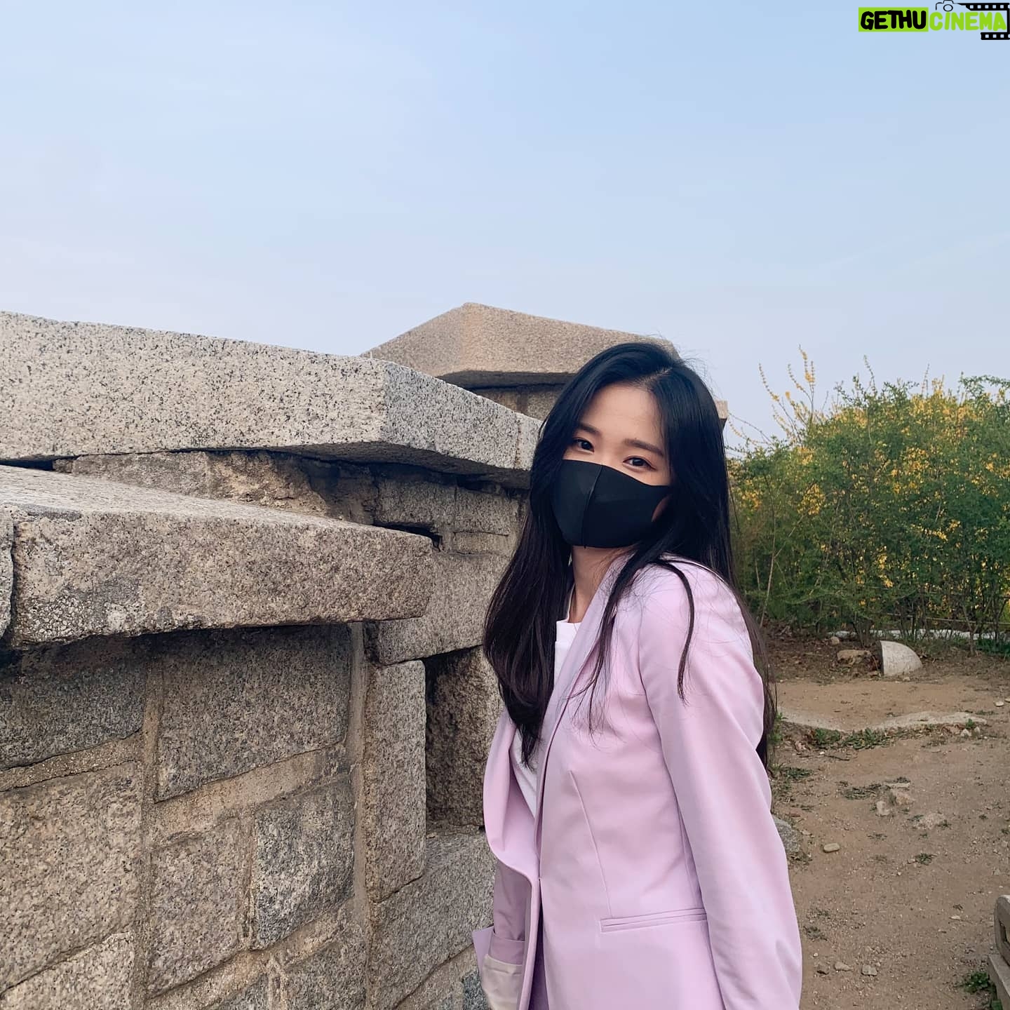 Oh Yu-jin - 36.1K Likes - 😷
#낙산공원 #보라돌이