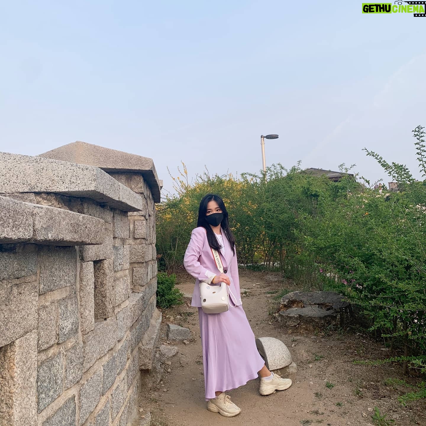 Oh Yu-jin - 36.1K Likes - 😷
#낙산공원 #보라돌이