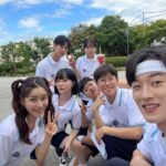 Oh Yu-jin Instagram - 그동안 청춘블라썸을, 선희를 사랑해주신 모든 분들께 정말 감사드립니다🥰 감독님, 작가님, 제작진분들, 배우분들까지 더운 날에 진짜 고생 많으셨는데 그만큼 현장도, 작품도 오래도록 잊지 못할 거예요🥹 현장에서 많이 사랑해주셔서 선희를 더 잘 만들어 나갈 수 있었어요...🫶🏻 원작 팬이었기에 이 작품에 참여할 수 있게 돼서 영광이었고, 작품에 폐가 안되도록, 선희가 잘 표현될 수 있도록 노력을 많이 했는데 좋게 봐주신 것 같아서 많이 뿌듯합니당😆 많이 애정했던 청춘블라썸을 이제는 보내줘야 한다는 게 너무 아쉽지만.. 청춘블라썸도, 선희도 잘 보내주고 저는 11월 16일 플레이리스트 오리지널 '뉴연애플레이리스트'의 '도민주'로 인사드릴테니 좀만 기다려주세용>.<❤️ 서연고 2-5반 많이 아끼고 사룽해 덕분에 진짜 행복해써🥰 #청춘블라썸 #종영 #🥹