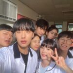 Oh Yu-jin Instagram - 그동안 청춘블라썸을, 선희를 사랑해주신 모든 분들께 정말 감사드립니다🥰 감독님, 작가님, 제작진분들, 배우분들까지 더운 날에 진짜 고생 많으셨는데 그만큼 현장도, 작품도 오래도록 잊지 못할 거예요🥹 현장에서 많이 사랑해주셔서 선희를 더 잘 만들어 나갈 수 있었어요...🫶🏻 원작 팬이었기에 이 작품에 참여할 수 있게 돼서 영광이었고, 작품에 폐가 안되도록, 선희가 잘 표현될 수 있도록 노력을 많이 했는데 좋게 봐주신 것 같아서 많이 뿌듯합니당😆 많이 애정했던 청춘블라썸을 이제는 보내줘야 한다는 게 너무 아쉽지만.. 청춘블라썸도, 선희도 잘 보내주고 저는 11월 16일 플레이리스트 오리지널 '뉴연애플레이리스트'의 '도민주'로 인사드릴테니 좀만 기다려주세용>.<❤️ 서연고 2-5반 많이 아끼고 사룽해 덕분에 진짜 행복해써🥰 #청춘블라썸 #종영 #🥹