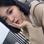 Oh Yu-jin Instagram - #😚 #💛