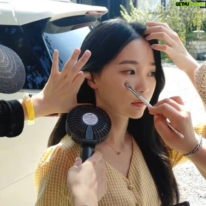 Oh Yu-jin - 24.3K Likes - 🙋♀️
#노랭이 #컴백 #😃
