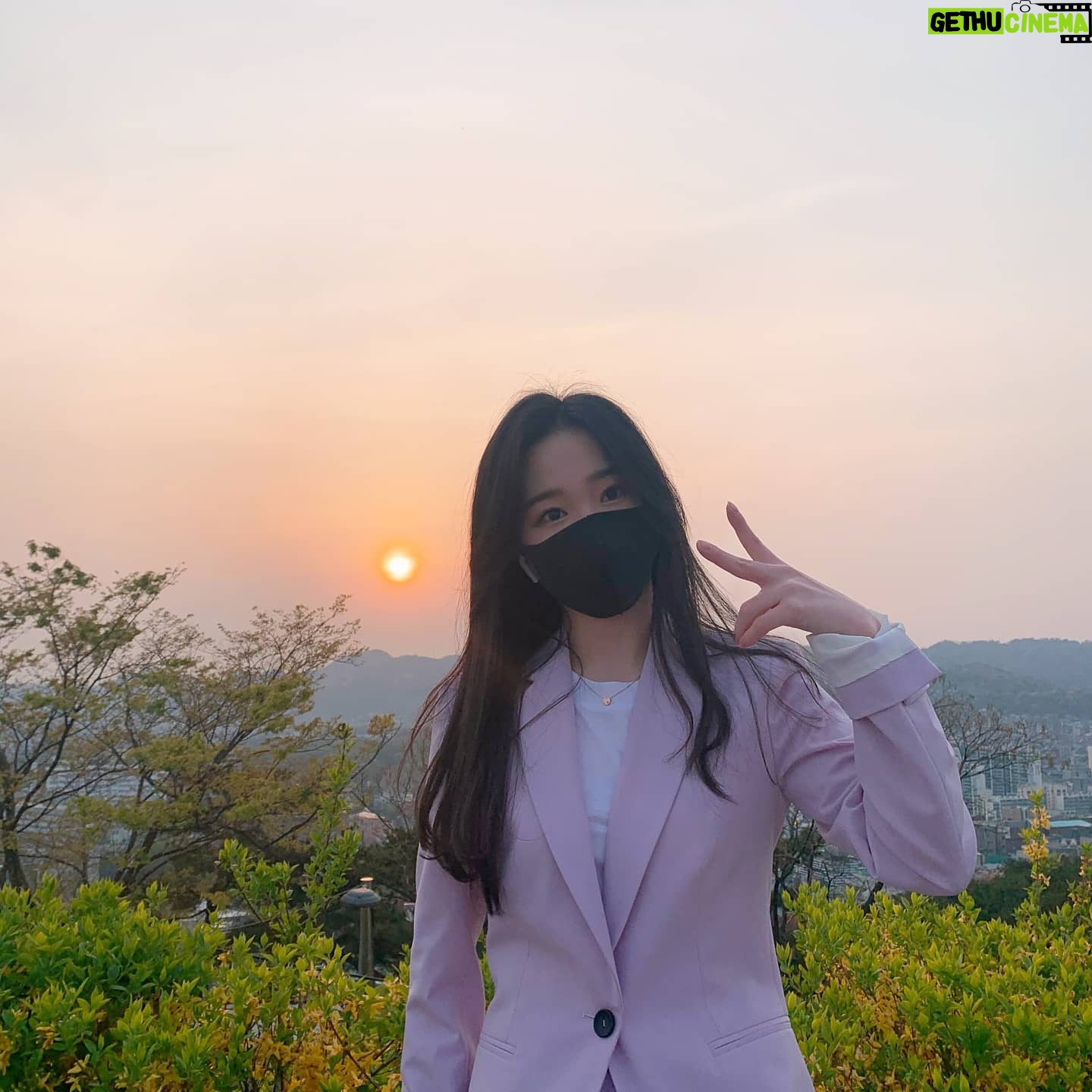 Oh Yu-jin - 36.1K Likes - 😷
#낙산공원 #보라돌이
