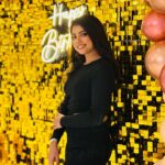 Oindrila Bose Instagram - Happy birthday to me 🥳 . . picture courtesy to my favourite @debchandrima_official