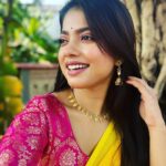 Oindrila Bose Instagram - 💛