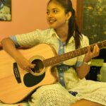 Oindrila Bose Instagram - No strings attached 😉 #music #love #hope
