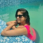 Oindrila Bose Instagram - 🏊 🧊🐋🐬🐳🏝️