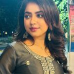 Oindrila Bose Instagram - #portrait 🫶
