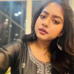 Oindrila Bose Instagram - #portrait 🫶