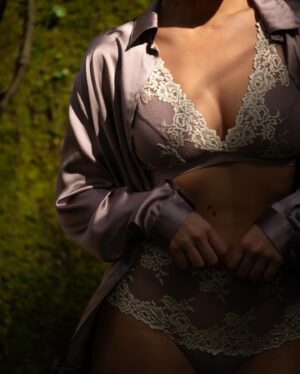 Olívia Ortiz Instagram - Sonho @intimissimiofficial com as minhas peças favoritas, agora com cores lindas para receber a Primavera. Pub
#intimissimigirls #intimissimi