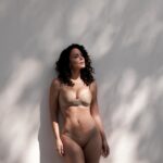 Olívia Ortiz Instagram – Conforto e elegância que se sente como segunda pele com a nova coleção silky intimates da @intimissimiofficial.
#intimissimiofficial #intimissimi #silkyintimates #secondskin #pub