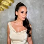 Olívia Ortiz Instagram – Estas fotos da @_oliviaortiz estavam boas demais para ficarem só na galeria do telm.
Por isso quis relembrar o penteado que fiz para a festa de aniversário da @tvioficial