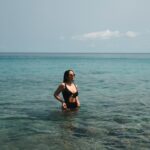 Olívia Ortiz Instagram - Isto e aquilo ao som da música que mais ouvi em São Tomé. #santacatarina #lagoaazul #saotome #sãotomé #saotomeeprincipe #africa