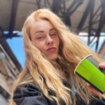 Olena Oleksandrivna Kucher-Topolya Instagram - Ваше сонечко кудлате Любить весну, цьомки й лате)))
