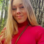 Olena Oleksandrivna Kucher-Topolya Instagram - Доброго ранку, Україно! Київ сьогодні спав добре🙏🏻❤️ Осінь…🥰ти прекрасна))) В неволі - https://youtu.be/OkZEkurTeL4?si=A_jeopHDP9BvMYRu