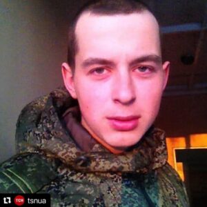 Olesia Zhurakivska Instagram - Подивіться на писки цих істот. Можливо ви їх впізнаєте. Злочини має бути покарано

#bucha #бучанськарізня_2022 #ищисвоих #войнаукраина #буча #stopwarinukraine 
Прокуратура встановила 10 військових РФ, які катували українців у Бучі

"Їхню 64 окрему мотострілецьку бригаду сухопутних військ зс рф путін відзначив присвоєнням почесного звання "гвардійської". Подяка від президента за "масовий героїзм", а мовою цивілізованого світу, за воєнні злочини, - це доказ того, що звірства у Бучі були завданням згори, з яким вони впоралися. А головне - спільної відповідальності головнокомандувача за дії солдат", - написала генеральна прокурорка Ірина Венедіктова.

Також повідомили й імена та фото окупантів, яких підозрюють у жорстоких злочинах, а це: 

- молодший сержант В’ячеслав Лаврентьєв
- рядовий Григорій Наришкін
- рядовий Василь Князєв
- єфрейтор Семен Мальцев
- рядовий Сергій Пєскарьов
- рядовий Альберт Раднаєв
- єфрейтор Михайло Кашин
- єфрейтор Андрій Бізяєв
- єфрейтор Дмитро Сергієнко
- сержант Нікіта Акімов.

Якщо ви впізнаєте цих російських військовослужбовців і маєте свідчення про їх причетність до інших звірств - надсилайте докази на єдиний хаб https://warcrimes.gov.ua/ або звертайтеся до Київської обласної прокуратури: 097-053-04-65, 097-838-31-87, 050-107-66-75; Бучанської окружної прокуратури: 063-530-69-06.