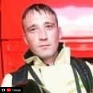 Olesia Zhurakivska Instagram - Подивіться на писки цих істот. Можливо ви їх впізнаєте. Злочини має бути покарано

#bucha #бучанськарізня_2022 #ищисвоих #войнаукраина #буча #stopwarinukraine 
Прокуратура встановила 10 військових РФ, які катували українців у Бучі

"Їхню 64 окрему мотострілецьку бригаду сухопутних військ зс рф путін відзначив присвоєнням почесного звання "гвардійської". Подяка від президента за "масовий героїзм", а мовою цивілізованого світу, за воєнні злочини, - це доказ того, що звірства у Бучі були завданням згори, з яким вони впоралися. А головне - спільної відповідальності головнокомандувача за дії солдат", - написала генеральна прокурорка Ірина Венедіктова.

Також повідомили й імена та фото окупантів, яких підозрюють у жорстоких злочинах, а це: 

- молодший сержант В’ячеслав Лаврентьєв
- рядовий Григорій Наришкін
- рядовий Василь Князєв
- єфрейтор Семен Мальцев
- рядовий Сергій Пєскарьов
- рядовий Альберт Раднаєв
- єфрейтор Михайло Кашин
- єфрейтор Андрій Бізяєв
- єфрейтор Дмитро Сергієнко
- сержант Нікіта Акімов.

Якщо ви впізнаєте цих російських військовослужбовців і маєте свідчення про їх причетність до інших звірств - надсилайте докази на єдиний хаб https://warcrimes.gov.ua/ або звертайтеся до Київської обласної прокуратури: 097-053-04-65, 097-838-31-87, 050-107-66-75; Бучанської окружної прокуратури: 063-530-69-06.