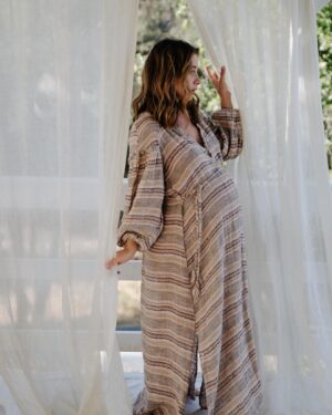 Olesya Rulin Instagram - Thank you little dove for making me your mama. I’m forever flattered that you chose me to walk this thing called life with you. It’s been an honor to be your home. 🕊️