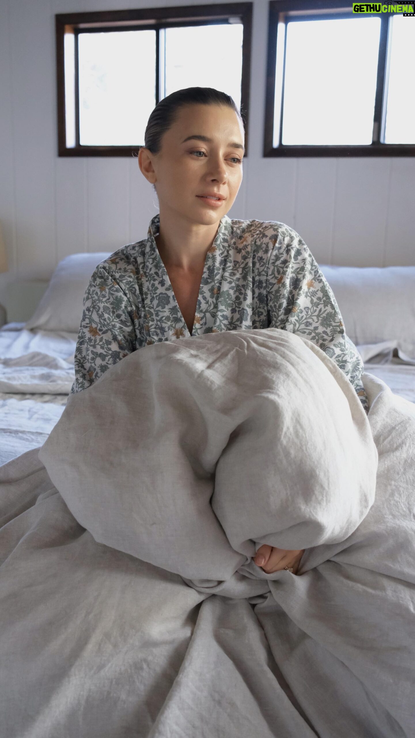 Olesya Rulin Instagram - This year I’ve upgraded my sheets and duvet cover to @coyuchi coyuchi relaxed linen. Woven from the longest and strongest yarns for enhanced softness and weight, @coyuchi coyuchi linen gets softer with each sleep. Grown in France, organic flax supports a community of farmers who include it as part of their organic food crop rotations, encouraging organic farming practices for so much more than linens. Each @coyuchi coyuchi piece represents an unwavering commitment to nurture the earth while providing the ultimate in luxury, comfort, sustainability and style. . . #sponsored #coyuchihome #coyuchimadetolast