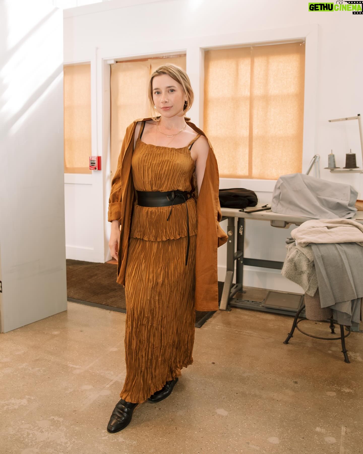 Olesya Rulin Instagram - Some moments caught by @stefen.ross while visiting @eileenfisherny HQ 2 weeks ago. I love working with brands that I generally invest in something I learned that was new while visiting @eileenfisherny HQ was that Eileen started the company when she was 34 years old. She craved the simplicity of a uniform and clothing that had structure and timeless design inspired by a trip to Japan. It was incredibly inspirational to not only see the facilities, but learn more about how much they care about the environment, and all of the steps they take to make sure Mother Earth is respected. I’m looking forward to sharing more about the brand with you in the next couple of months.