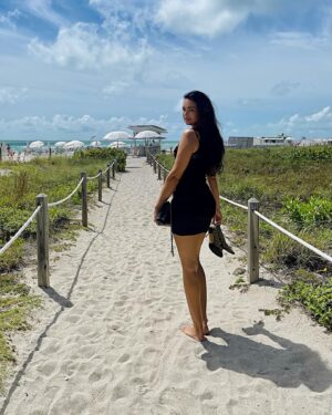 Olga Bespalenko Instagram - It’s ok to take a break…
www.miamipremiumhomes.com