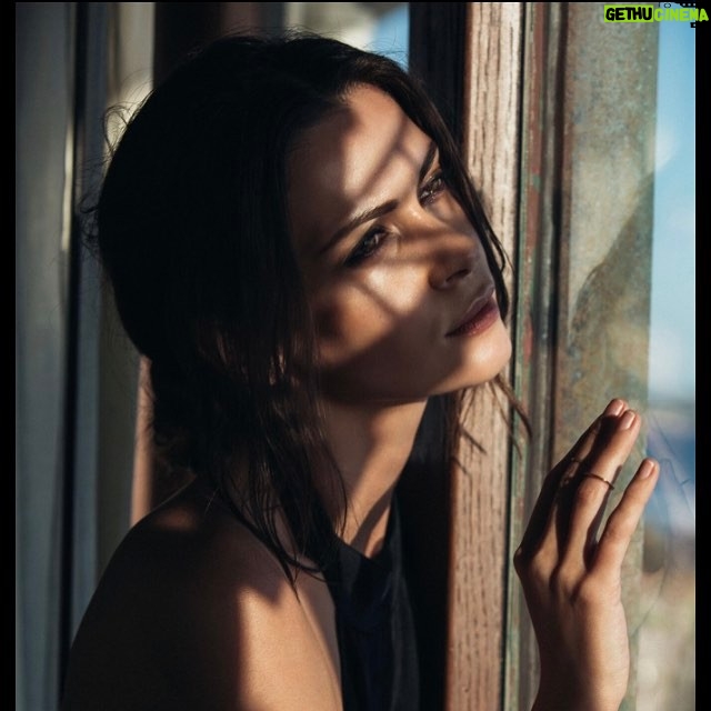 Olga Fonda - 1.1K Likes - LOVE this shot of me by my dear friend @justinflewaway ❤️ #friends #model #photography
