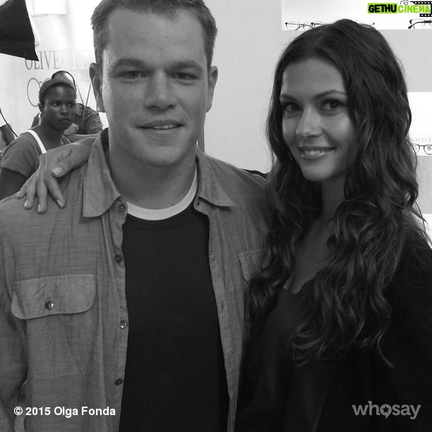 Olga Fonda - 1.3K Likes - #MondayMemories When #MattDamon photo bombed my selfie on the set of Entourage. #SetSelfie #BTS