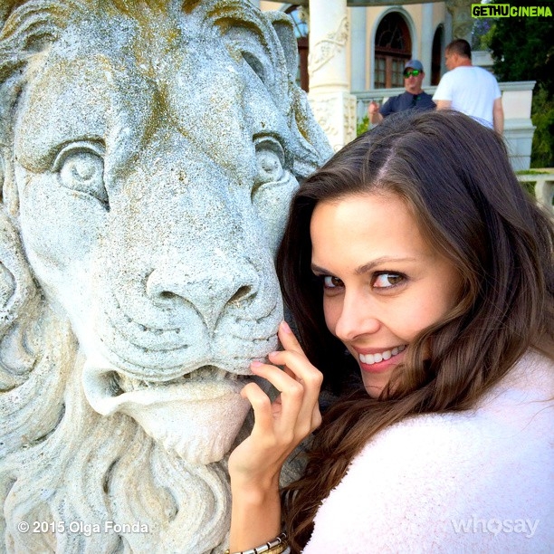 Olga Fonda - 1K Likes - On set of Agent X & staying cozy with my kitty. #BTS #TNT #AgentX #Lion #Kitty #Cozy #WorkingInStyle #WhoSay