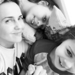 Olga Shelest Instagram – Детство должно быть счастливым. Полным радости и приключений. Ни один ребёнок на земле не должен проходить через ужасы войны! #неоправдывайтевойну #непривыкайтеквойне #1июня #ДеньЗащитыДетей