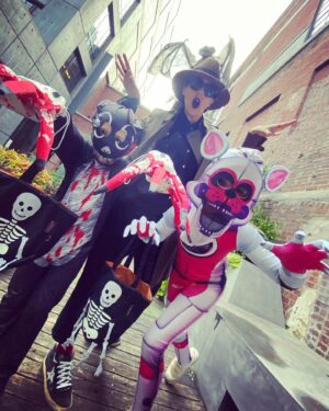 Olga Shelest Instagram - Trick or treat 🎃 #сладостьилигадость