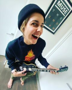 Olga Shelest Instagram - This girl is on fire!🔥 #45 #keepgoing #видноввоскресеньеменямамародила