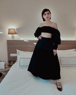 Olivia Delcán Instagram - 🍦goyas 2023

Gracias gracias gracias @yolancris @carelparis @silviaromeromuah @ateliercharopalomo @maccosmetics_es @scandal54 @lisifracchia
