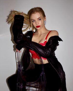 Olivia Rose Keegan Instagram - big demeanor