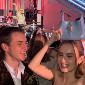Olivia DeJonge Instagram - @gucci #gucciarchetypes had the most fun in the lime green dress of my dreams 💚💙 thank you!