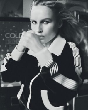 Olivia DeJonge Instagram - thank-you!! @bazaaraustralia shot by my girl: @jessrubyjames words: @tessdevivie makeup: @gillielove hair: @_roryrice_ produced by: @sofiasallons.prod and in: 🖤 @celine 🖤
