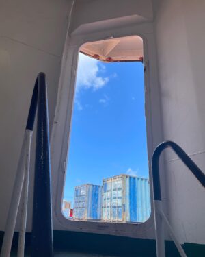 Olivia Morris Instagram - The Head S2 photo dump ⚓️

1. Last day ft tiny water bottle 2. @kardorazzazi being gorgeous on the monitor 3. Blue skies 4. Poster bts 5. Crying about how much I’m gunna miss @josefinnelden 
6. Sea day 7. Night shoots 8. The angel who stared at my face every morning for months 9. Green screeeeen