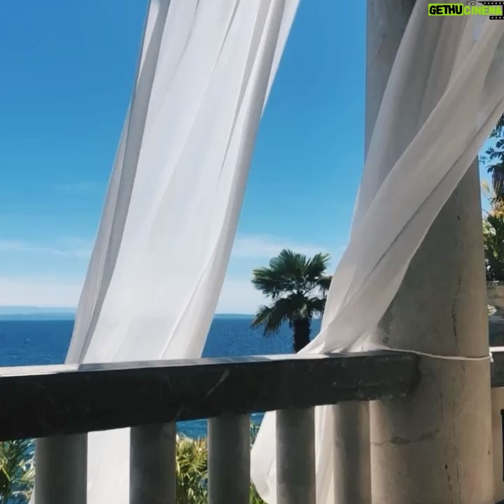 Olivia Morris Instagram - A lil photo dump to commemorate the penultimate episode of Hotel Portofino tonight on @itvxofficial. This show was a dream to make and I am so proud of it. ☀️ @itvxofficial @eagleeyedrama #hotelportofino
