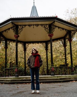 Olivia Morris Instagram - Battersea park in Autumn 
📷@sarakhanov