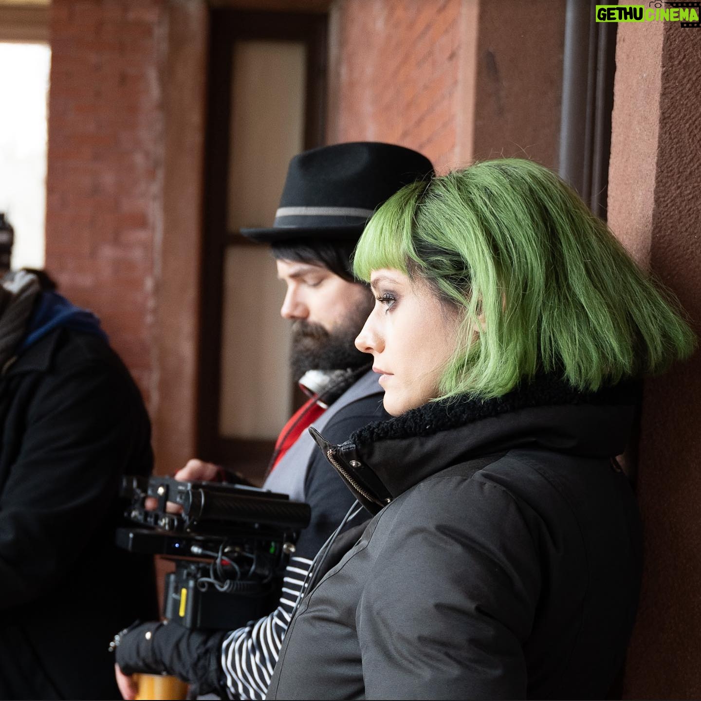 Olivia Taylor Dudley Instagram - ONYX is going to SUNDANCE!!! Earlier this year I got to make a movie with my best friend @andrewbowserdirector in a haunted mansion in Massachusetts. With the most talented cast and crew. 8 months later we get the best news ever, we will be having our world premiere at the 2023 SUNDANCE FILM FESTIVAL!!! Link in BIO to see the full festival guide and more info soon!!! #sundance #onyxthemovie