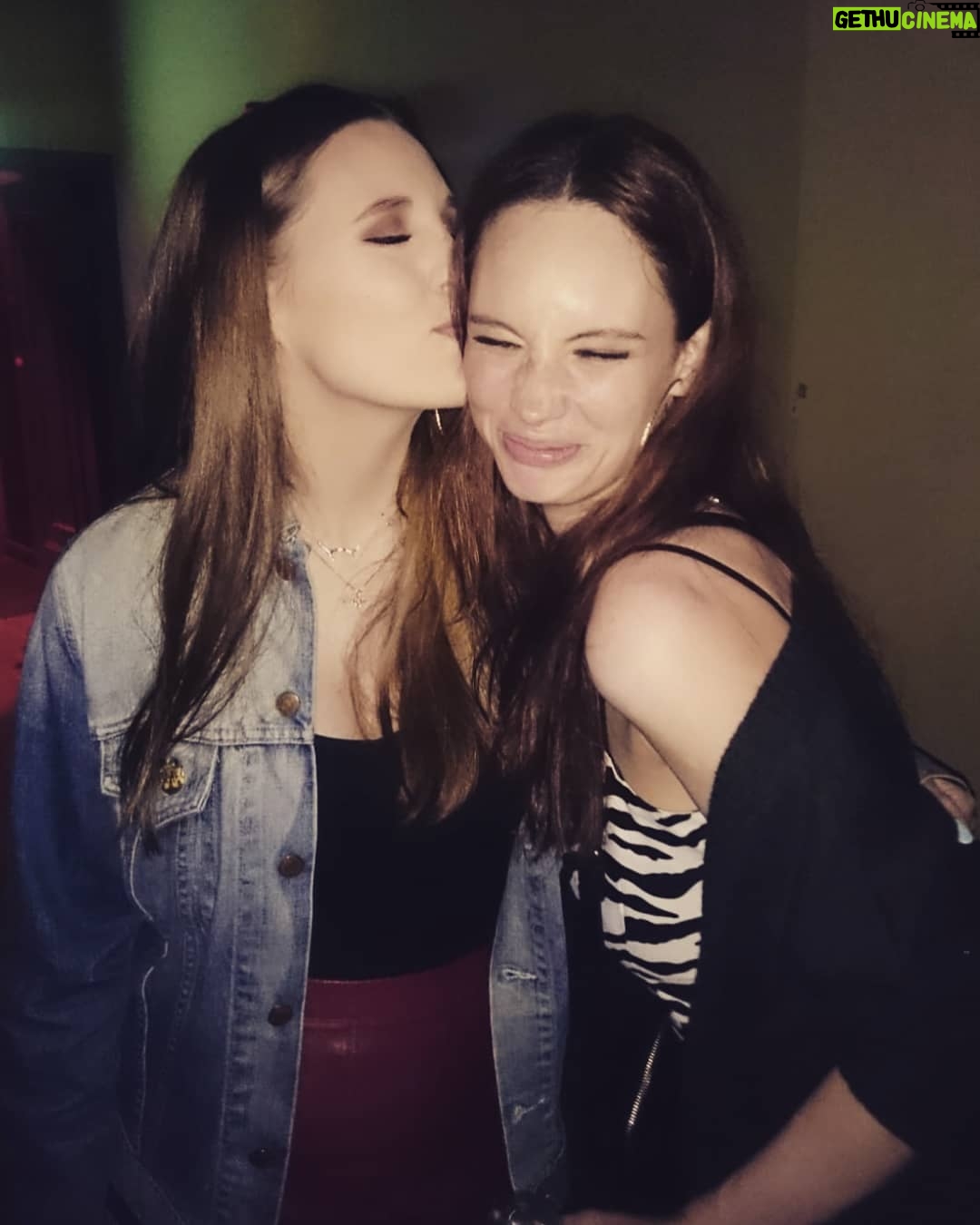 Olwen Catherine Kelly - 1.3K Likes - Contemplated curating a carefully considered highlight reel of 2019 but lets be real - I spent most of it pulling faces like this one and it was great.
Happy New Years Eve folks. 💛
If 2019 was a tough one, may 2020 be kinder. Xx