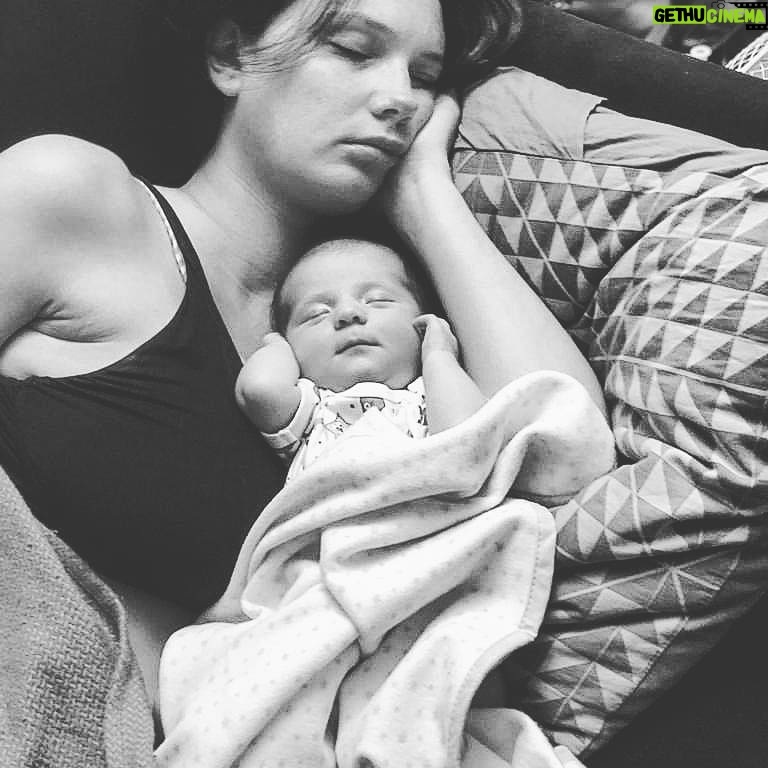 Olwen Catherine Kelly - 1.8K Likes - #challengeaccepted (of chain letter that appeals to my vanity).
I really wanted to share a photo of me and my daughter though so any excuse... 😉
@lisapembertonmakeup @louisemacdaddy