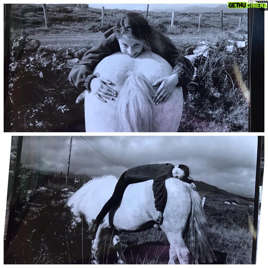 Olwen Catherine Kelly - 1K Likes - M O O D.
I can basically sleep anytime and anywhere since hitting the 32 week mark ...
So nothing has changed much.
Thanks for the pics @violetogden