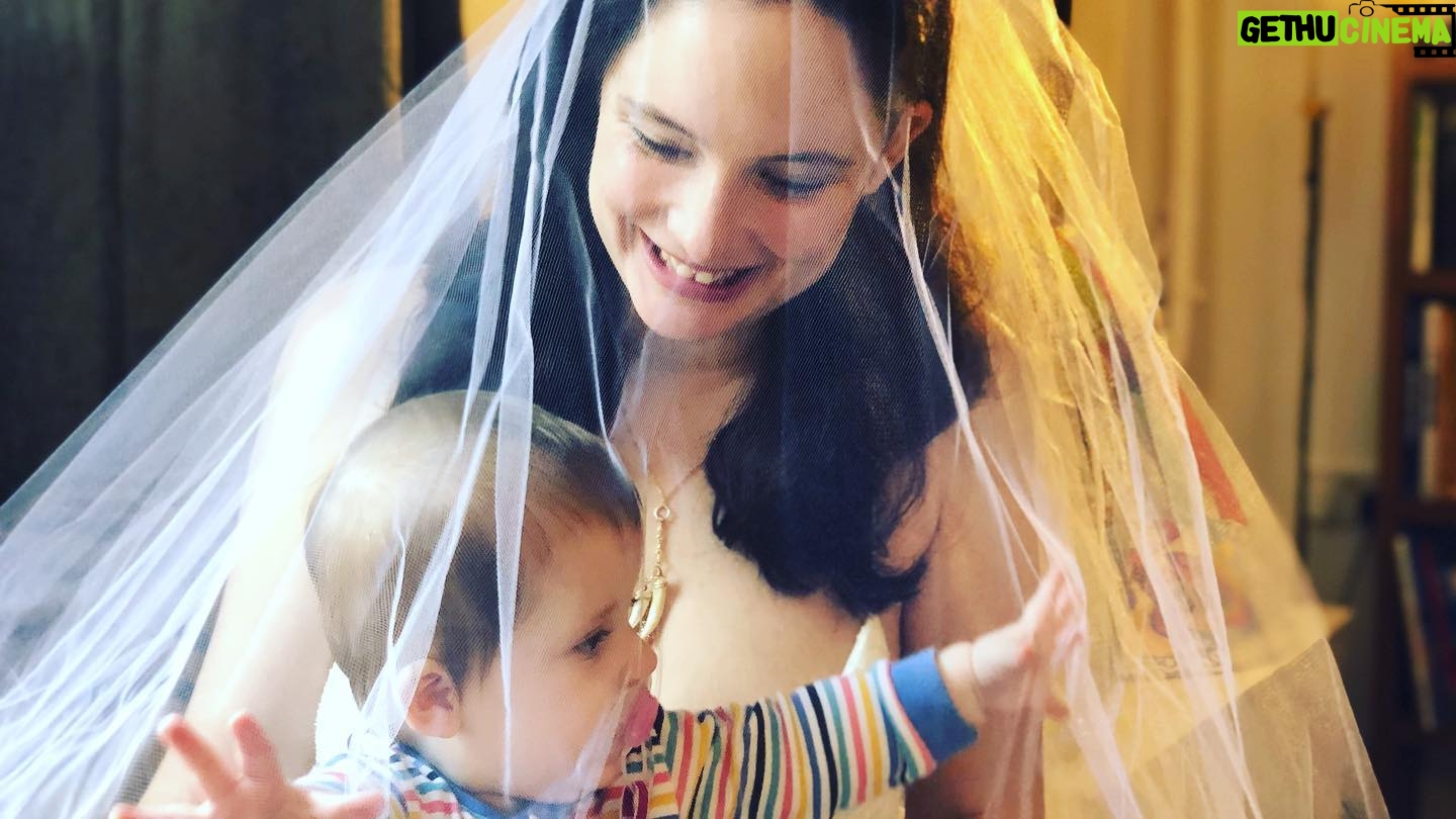 Olwen Catherine Kelly - 2K Likes - Whatever gets you through the day, amiriiight?
#justanotherlockdownmonday
Disclaimer: SAM insists I put my veil on if I happen to be wearing anything white. This veil has done much housework and zero weddings.